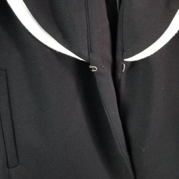 INC International Concepts | Deep V Blazer - Picture 4 of 7